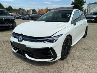 Vaurioauto  passenger cars Volkswagen Golf R 4Motion*PANO - KAM* 2025/2