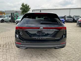 Volkswagen Passat Variant Business 1.5 TSI eHybrid picture 10