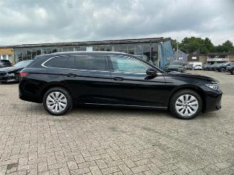 Volkswagen Passat Variant Business 1.5 TSI eHybrid picture 4