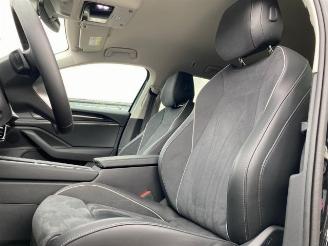 Volkswagen Passat Variant Business 1.5 TSI eHybrid picture 15