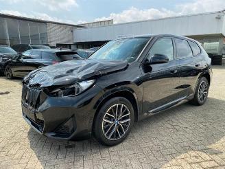 BMW iX1 xDrive30 M Sport *HEAD-UP - NAVI - AHK -KAM* picture 8