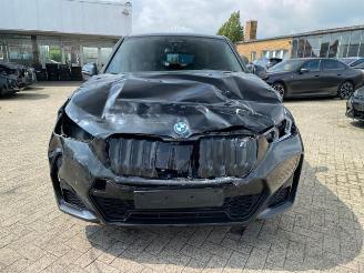 BMW iX1 xDrive30 M Sport *HEAD-UP - NAVI - AHK -KAM* picture 7