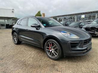 Porsche Macan S *PANO - BOSE - LUFTFEDER - AHK - KAM* picture 3