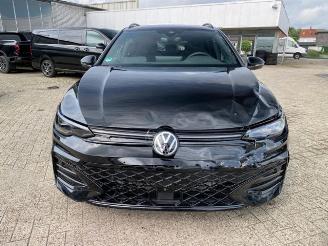 Volkswagen Golf Variant 1.5 eTSI DSG R-Line *NAVI - MATRIX* picture 6