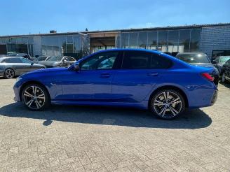 BMW 3-serie 0e xDrive M Sport *NAVI - AHK - KAM* picture 9
