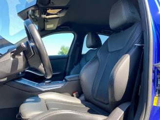 BMW 3-serie 0e xDrive M Sport *NAVI - AHK - KAM* picture 15