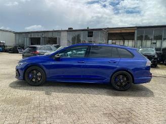 Volkswagen Golf R Variant 4Motion *KAM - AHK - NAV - PANO* picture 9