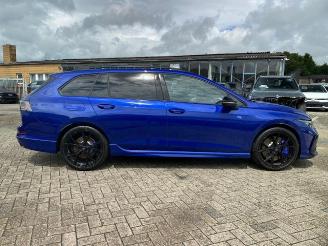 Volkswagen Golf R Variant 4Motion *KAM - AHK - NAV - PANO* picture 4