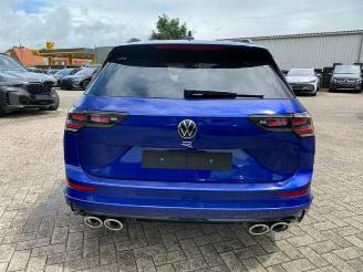 Volkswagen Golf R Variant 4Motion *KAM - AHK - NAV - PANO* picture 12