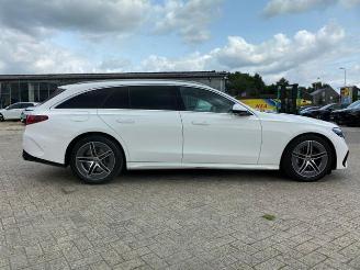 Mercedes E-klasse 300 T dition AMG Lin *NAVI - AHK - KAM* picture 4