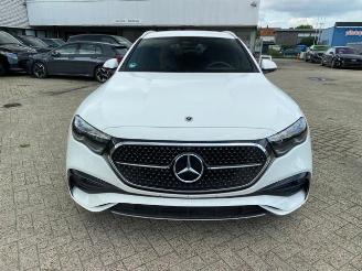 Mercedes E-klasse 300 T dition AMG Lin *NAVI - AHK - KAM* picture 12