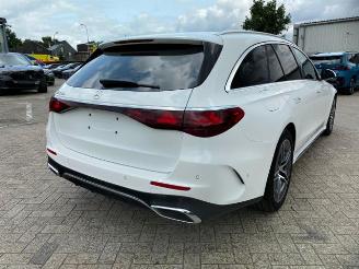 Mercedes E-klasse 300 T dition AMG Lin *NAVI - AHK - KAM* picture 6
