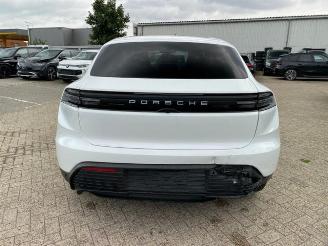 Porsche Macan 4 *PANO - BOSE - NAVI - KAM* picture 6