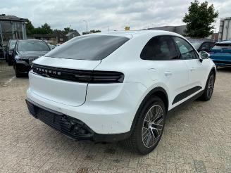 Porsche Macan 4 *PANO - BOSE - NAVI - KAM* picture 7