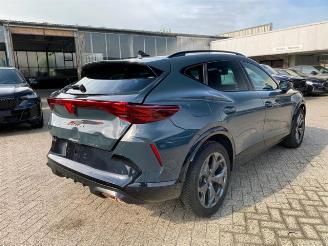 damaged passenger cars Cupra Formentor 1.5 TSI e-Hybrid 2025/4