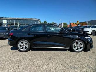 Audi A3 Limousine 35 TFSI S tronic S line *NAVI-KAM* picture 3