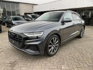 Voiture accidenté Audi Q8 50 TDI quattro S line* KAM - AHK - NAV - LED* 2023/5
