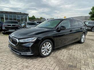 Skoda Superb Combi 1.5 TSI iV L&K *LEDER - HEAD UP* picture 2