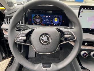 Skoda Superb Combi 1.5 TSI iV L&K *LEDER - HEAD UP* picture 16