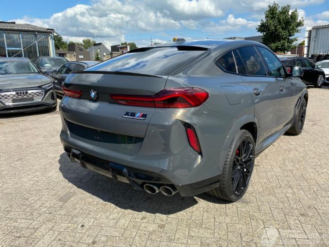 BMW X6 M Competition *HEAD-UP - PANO - AHK - NAVI*