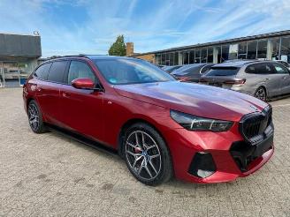 BMW i5 eDrive 40 Touring M Sport Pro *HEAD-UP -PANO* picture 2