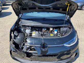 Volkswagen ID.3 Pro Performance Business picture 12