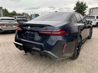 Schadeauto BMW M5 *HEAD-UP - KERAMIK - CARBON-PAKET -B&W* 2025/1