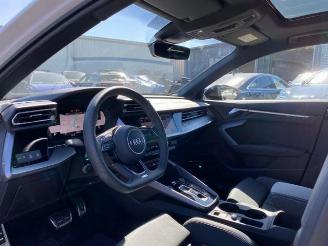 Audi A3 Limousine 30 TFSI S line *PANO - NAVI - KAM* picture 14