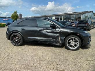 Porsche Macan Turbo *PANO - NAVI - KAM - BOSE* picture 9