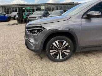 Mercedes GLA 250e Progressive Line Advanced * KAM - NAV * picture 13