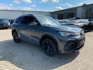 Volkswagen Tiguan 2.0 TDI DSG 4Motion R-Line * KAM - NAVI * picture 8