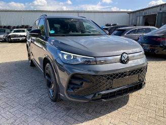 Volkswagen Tiguan 2.0 TDI DSG 4Motion R-Line * KAM - NAVI * picture 7