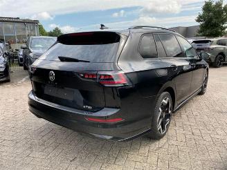 Voiture accidenté Volkswagen Golf Variant 1.5 eTSI DSG R-Line *NAVI - MATRIX* 2025/1