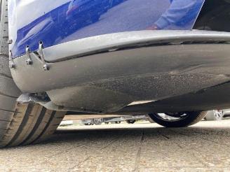 Porsche Taycan Turbo S *HEAD-UP -PANO -KERAMIK* picture 10