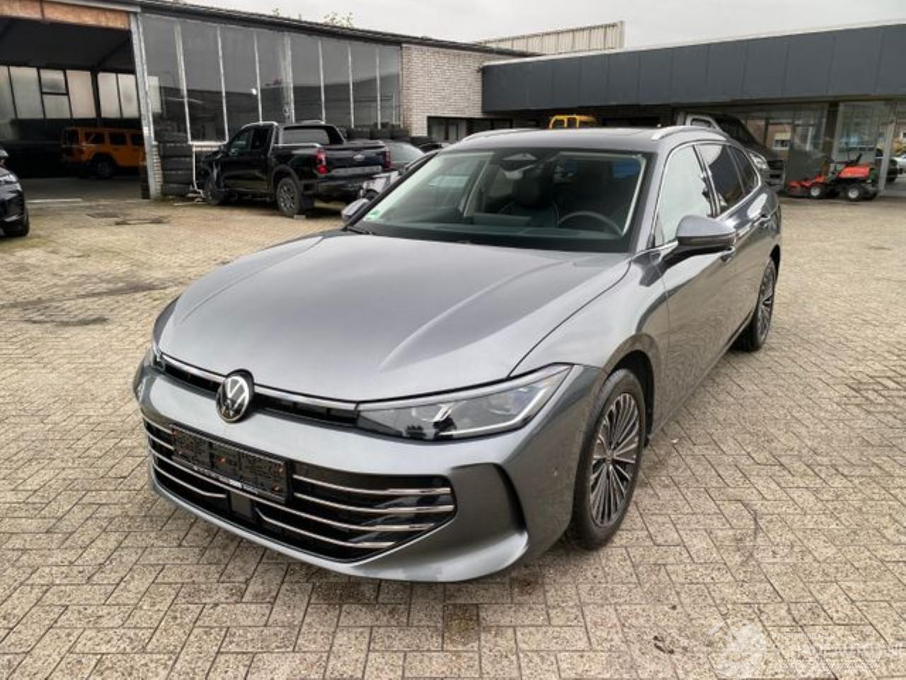 Volkswagen Passat Variant 2.0 TDI DSG Elegance 4Motion