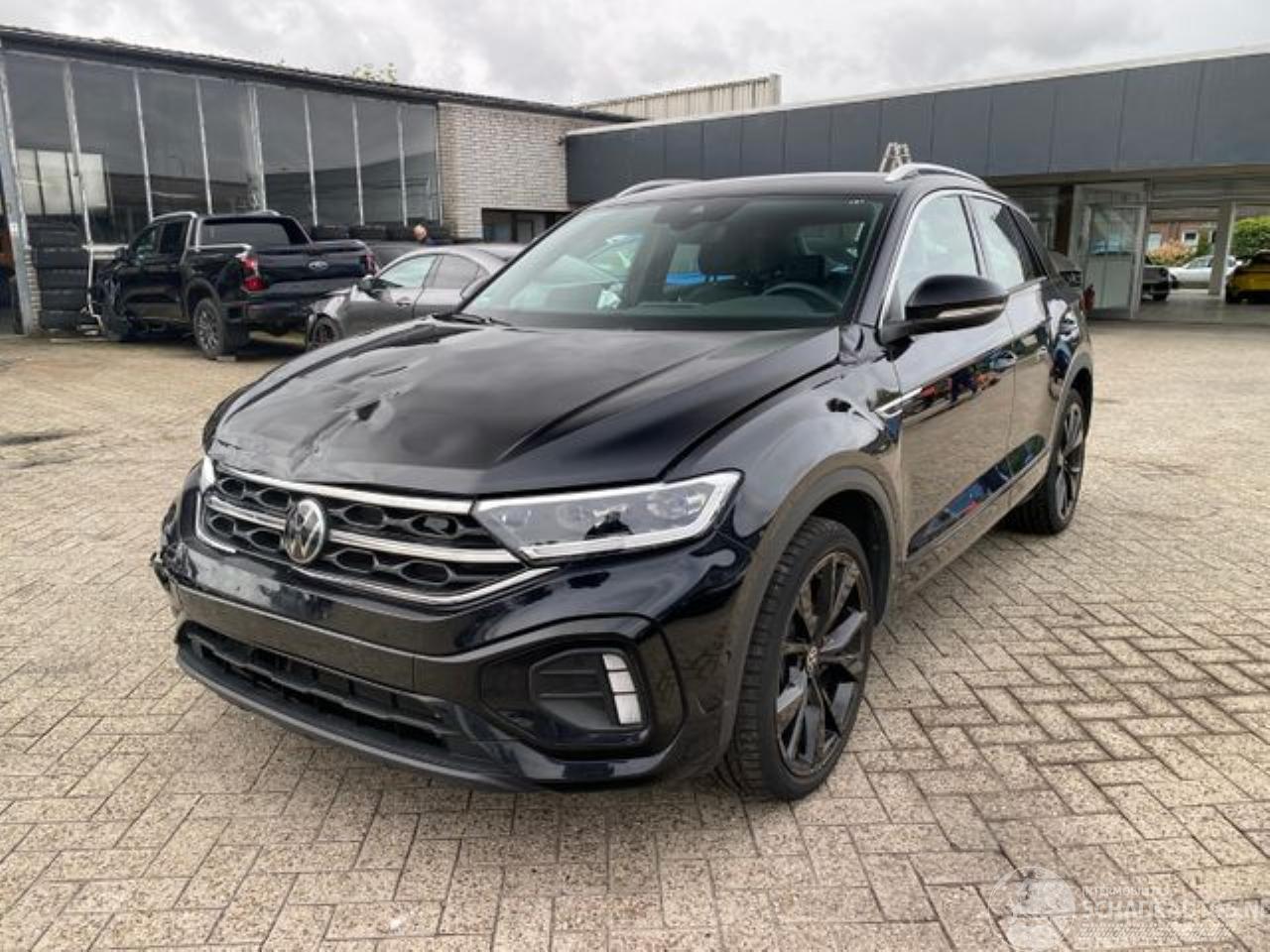 Volkswagen T-Roc 1.5 TSI DSG R-Line * KAM - NAV - LED *