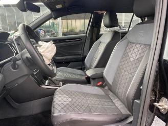 Volkswagen T-Roc 1.5 TSI DSG R-Line * KAM - NAV - LED * picture 13