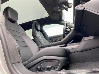 Porsche Taycan Turbo S Cross Turismo *PCCB - PANO - HUD* picture 12