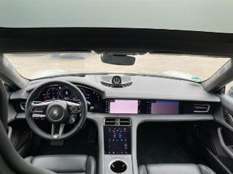 Porsche Taycan Turbo S Cross Turismo *PCCB - PANO - HUD* picture 10