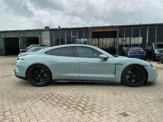 Porsche Taycan Turbo S *PCCB - SOFTCLOSE - PANORAMA* picture 4