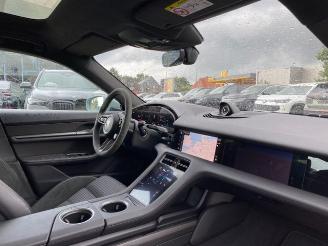 Porsche Taycan Turbo S *PCCB - SOFTCLOSE - PANORAMA* picture 13