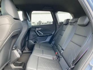 BMW iX1 eDrive20 M Sport Pro * KAM - HUD - NAV -AHK* picture 16