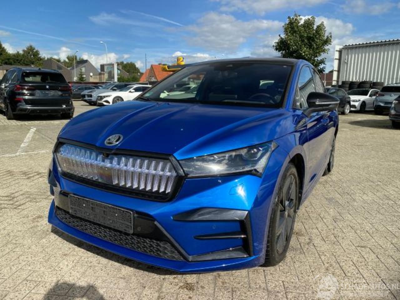 Skoda Enyaq RS Coupe 4x4 * HUD - KAM - PANO - NAV *