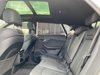 Audi SQ8 Competition Plus *HEAD-UP - PANO- AHK - KAM* picture 18