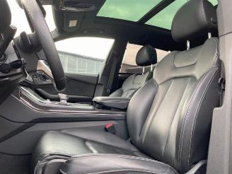 Audi SQ8 Competition Plus *HEAD-UP - PANO- AHK - KAM* picture 16