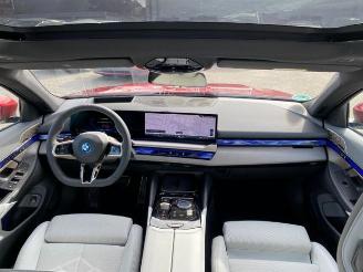 BMW i5 eDrive 40 Touring M Sport Pro *B&W -PANO* picture 18