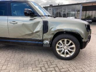 Land Rover Defender P400e X-Dynamic HSE 4WD * HUD - PANO * picture 15