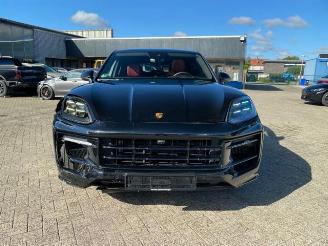 Porsche Cayenne Coupe E-Hybrid * HUD - KAM - PANO - NAV* picture 6