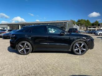 Porsche Cayenne Coupe E-Hybrid * HUD - KAM - PANO - NAV* picture 3