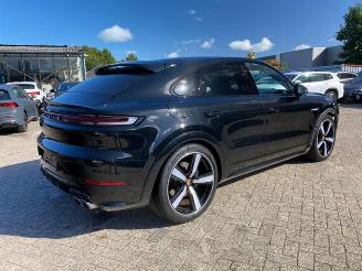 Porsche Cayenne Coupe E-Hybrid * HUD - KAM - PANO - NAV* picture 2